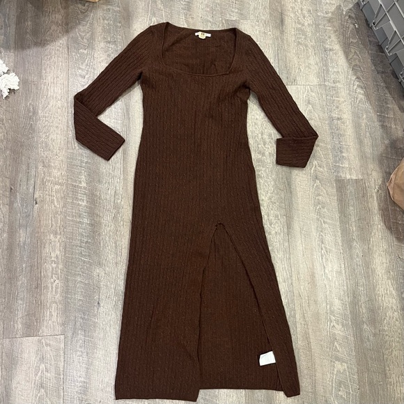 Reformation cashmere mid-length dress! - Picture 6 of 12
